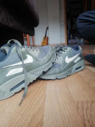 Nike Air Max Color Verde Militar de segunda mano por 15 EUR en Barcelona en  WALLAPOP