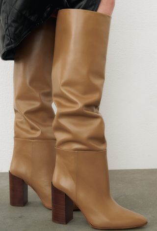 Bota alta piel zara de segunda mano por 69 EUR en Lugo en WALLAPOP