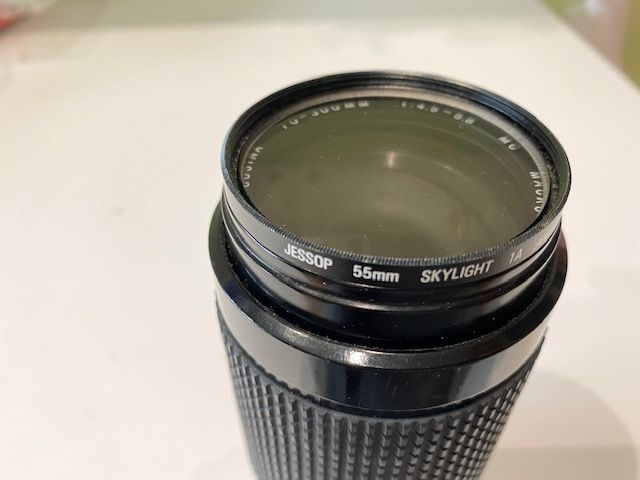 objetivo Cosina 70-300, 4,5f - 22f. Para Minolta