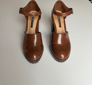 Zapatos de tacón de Pull \u0026amp; Bear de segunda mano por 47 EUR en Málaga en  WALLAPOP