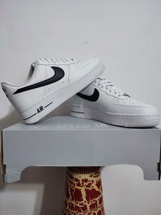 Talla 40 , nike air force 1 \\'07 de segunda mano por 150 EUR en Elche en  WALLAPOP