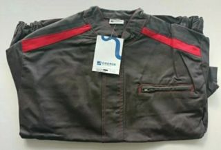 Lote ropa trabajo. Uniformes. Nuevo. Méndez Croton de segunda mano por 15  EUR en Badalona en WALLAPOP