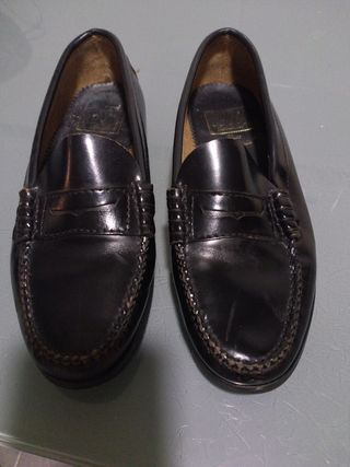 Mocasines Castellanos n°38 de segunda mano por 10 EUR en Lians en WALLAPOP