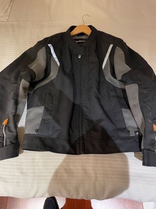 Traje Chaqueta Pantalón BMW Motorrad Airflow 56 de segunda mano por 450 EUR  en Barcelona en WALLAPOP