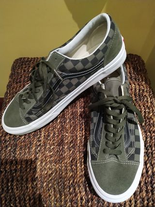 vans chico