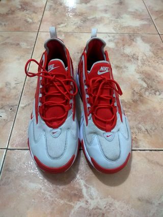 Bambas nike zoom de segunda mano por 60 EUR en Badalona en WALLAPOP