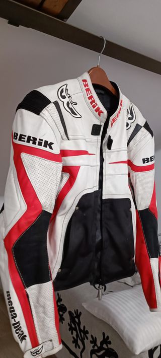 Chaqueta de cuero Berik Race Sport -50%