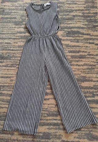 Mono zara cuadros vichy talla 7 de segunda mano por 9 EUR en Granada en  WALLAPOP