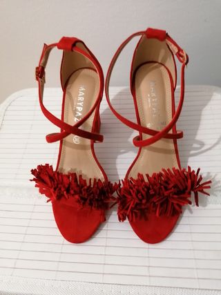 Sandalias de tacón de fiesta de segunda mano en Santiago de Compostela en  WALLAPOP