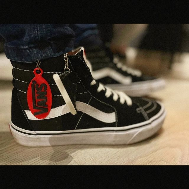 Llavero zapatillas v@ns