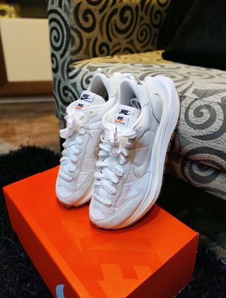 sacai white gum