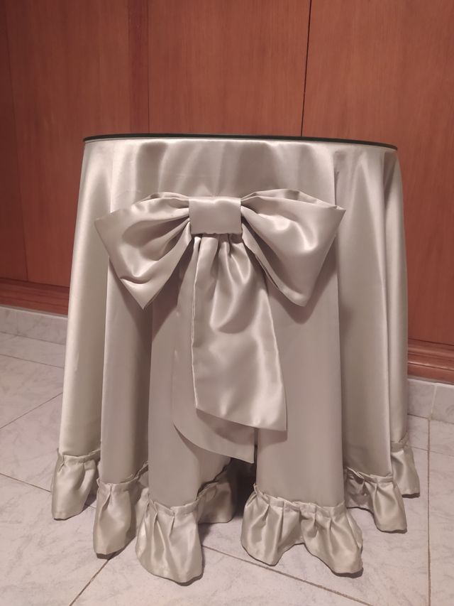 Mesa camilla pequeña