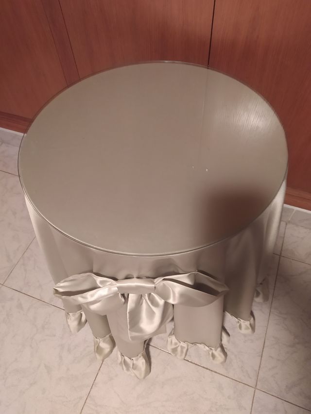 Mesa camilla pequeña