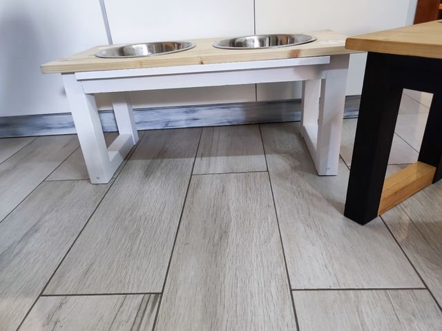 Comedero y bebedero perro