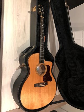 GUITARRA ACUSTICA GIBSON SONGMAKER CQM-CE de segunda mano por 1.275 EUR en  Maracena en WALLAPOP