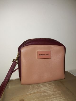 Bolso Bimba Y Lola Rosa Burdeos de segunda mano por 20 EUR en San Juan de  Aznalfarache en WALLAPOP