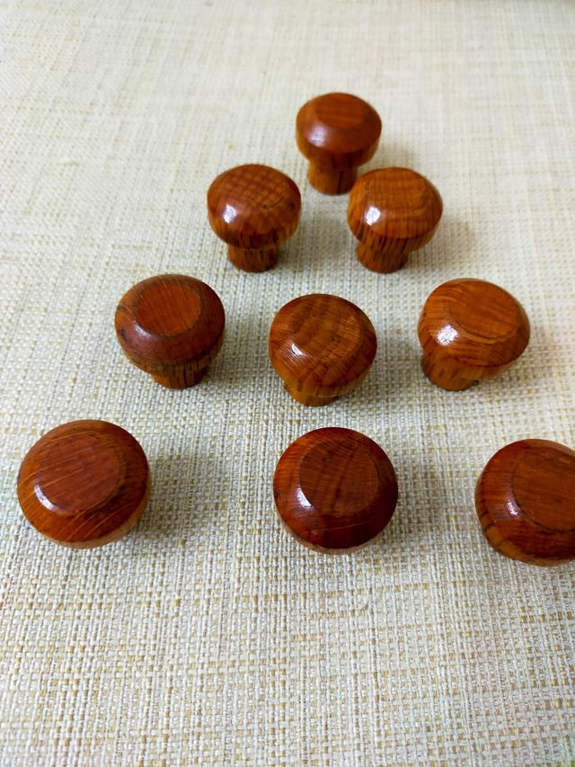 pomos tiradores madera