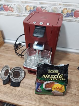 Cafetera Philips Senseo Monodosis de segunda mano por 50 EUR en Madrid en  WALLAPOP