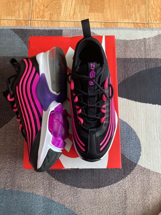 Zapatillas nike air max zm950 de segunda mano por 70 EUR en Mercado Parque  Corredor del Henares en WALLAPOP