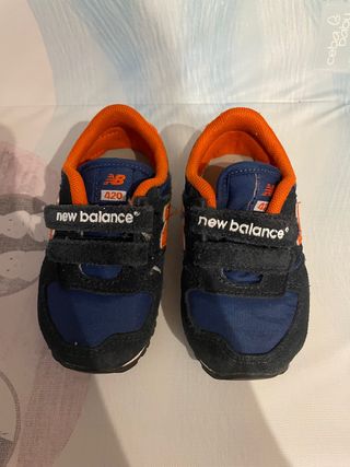 New balance talla 20 bebé de segunda mano por 9 EUR en Madrid en WALLAPOP