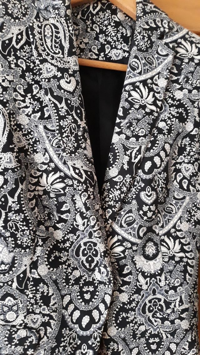 chaqueta corty inglés