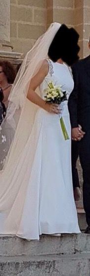 Vestido elegante de novia marca pronovias