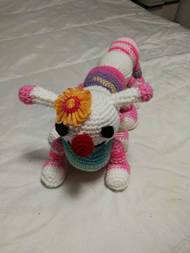 peluche oruga ganchillo