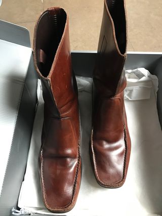 Botines Prada de segunda mano en WALLAPOP