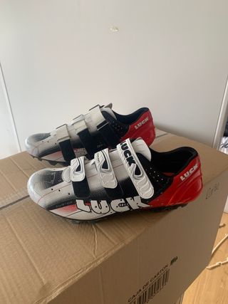 Zapatillas MTB Ciclismo Luck TALLA 45 de segunda mano por 35 EUR en Colonia  Covibar en WALLAPOP