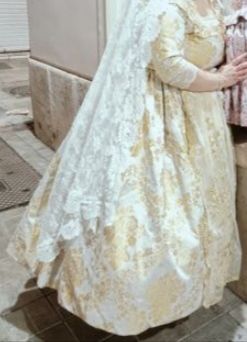 Alquiler traje fallera extragrande