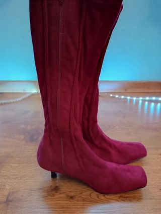 Botas de tacón rojas Pedro Miralles de segunda mano por 20 EUR en Lugo en  WALLAPOP