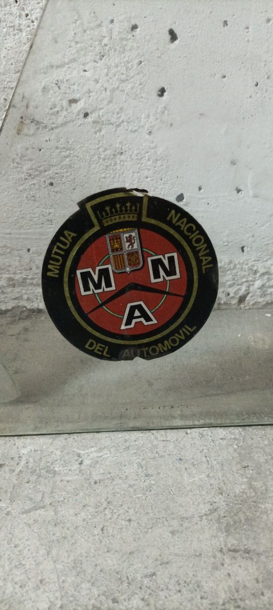 Cristales Land Rover Santana