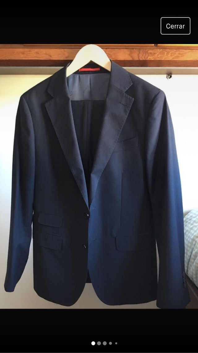 Traje de chaqueta y camisa de caballero 