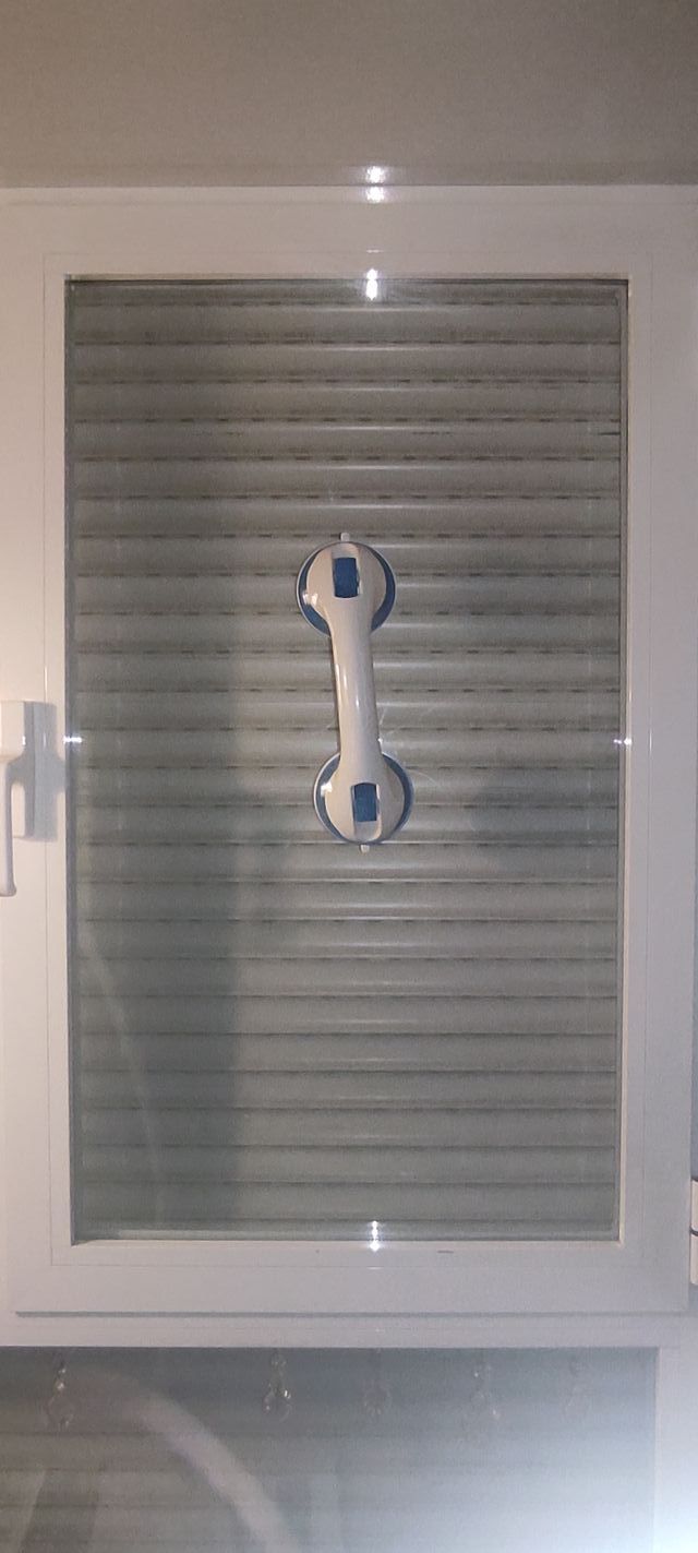 Mango portátil de seguridad para baño