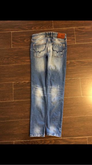 Pantalón vaquero niñ@ Pepe Jeans. Talla 13-14 de segunda mano por 20 EUR en  Pousada en WALLAPOP