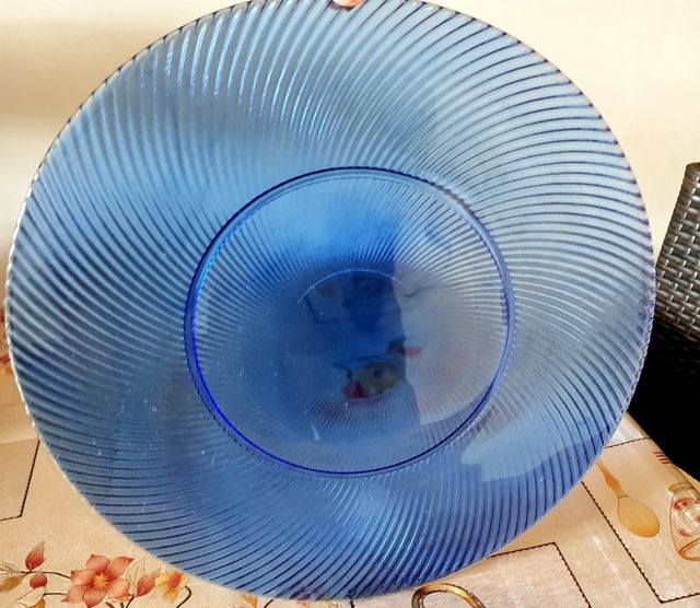 Bajo plato de cristal Azul 
