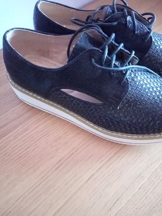 Zapatos de verano mujer negros número 40 de segunda mano por 4,5 EUR en A  Coruña en WALLAPOP