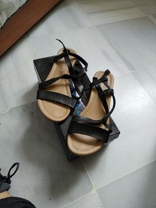 Sandalias Marypaz Número 38 de segunda mano por 7 EUR en Cádiz en WALLAPOP