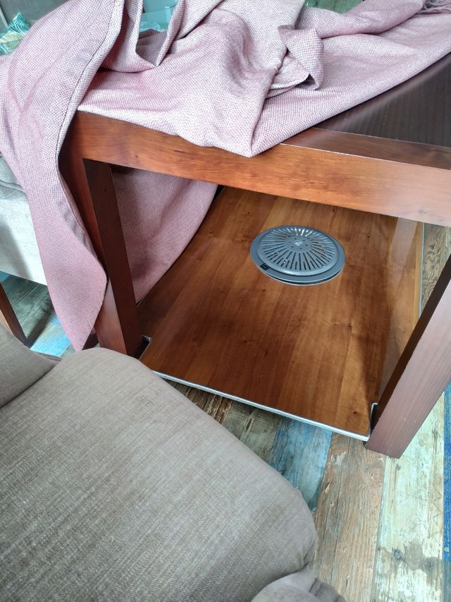 Set tavolo e sedie RATAN per soggiorno.