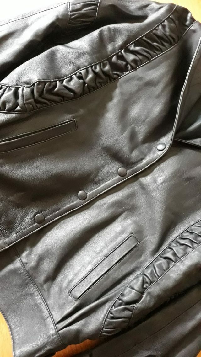 cazadora de piel OCASION