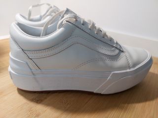 Vans piel plataforma de segunda mano por 65 EUR en Ponferrada en WALLAPOP