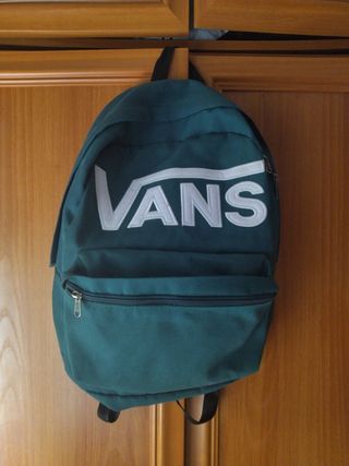 Mochila Vans Verde de segunda mano por 7 EUR en Torrejón de Ardoz en  WALLAPOP