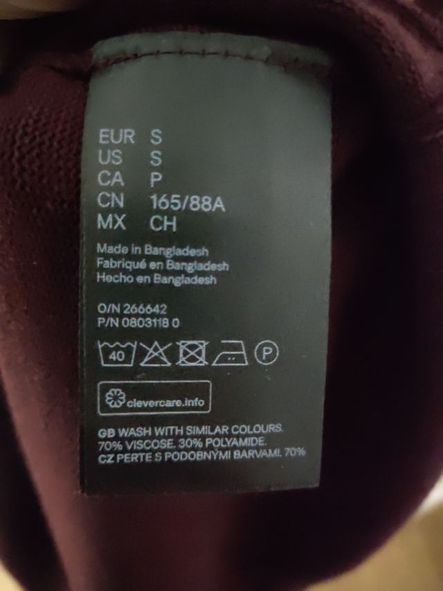 H&M. Vestido de punto. Sin estrenar