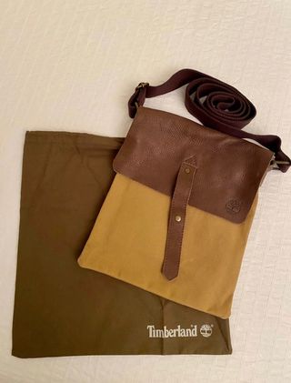 Bandolera hombre Timberland de segunda mano por 11 EUR en Pozuelo de  Alarcón en WALLAPOP