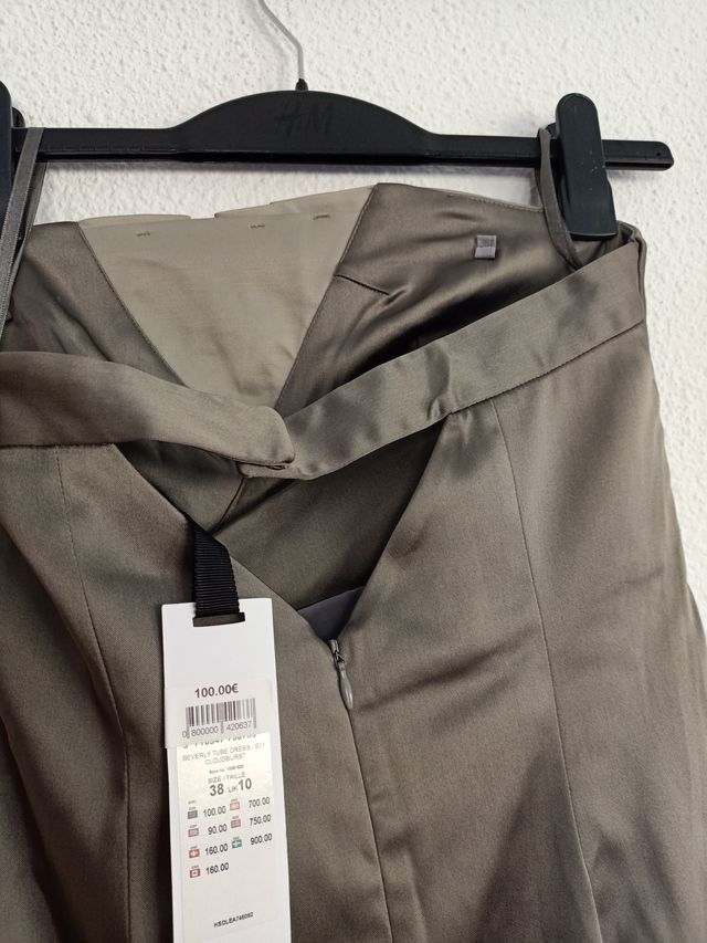 Vestido gris de fiesta