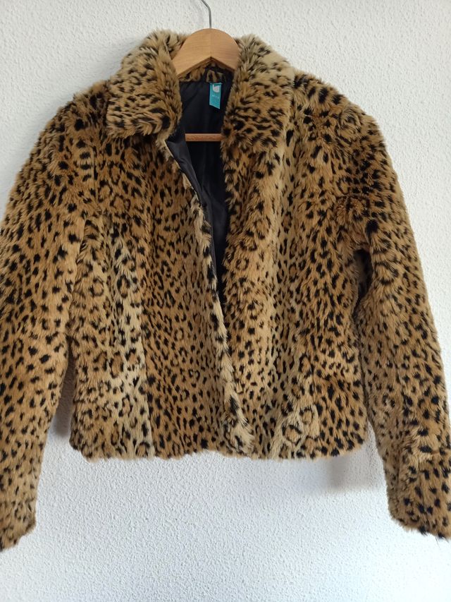 Abrigo corto de guepardo