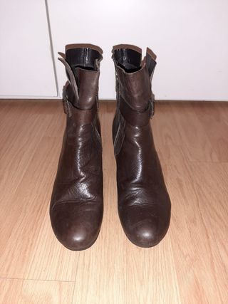 VIALIS Botines de tacón STELLA LOTUS Negro | CASAS