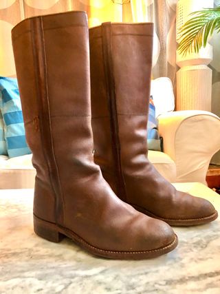 Botas camperas de segunda mano por 40 EUR en Toledo en WALLAPOP