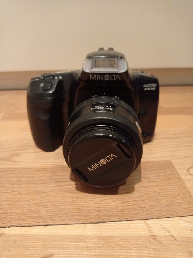 Camara Reflex Minolta