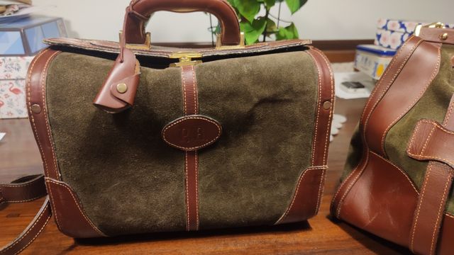 Conjunto piel,maleta,neceser grand y pequeño piel.